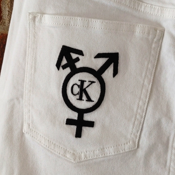 Calvin Klein Jeans Pride High Rise Mini Skirt Size 28 - Picture 4 of 10